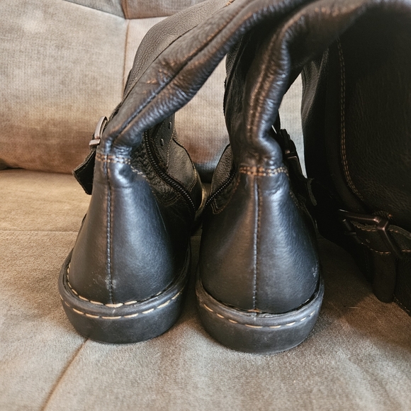 b.o.c. Austin Wide-Calf Leather Riding Boots Womens 9.5M - Picture 4 of 12